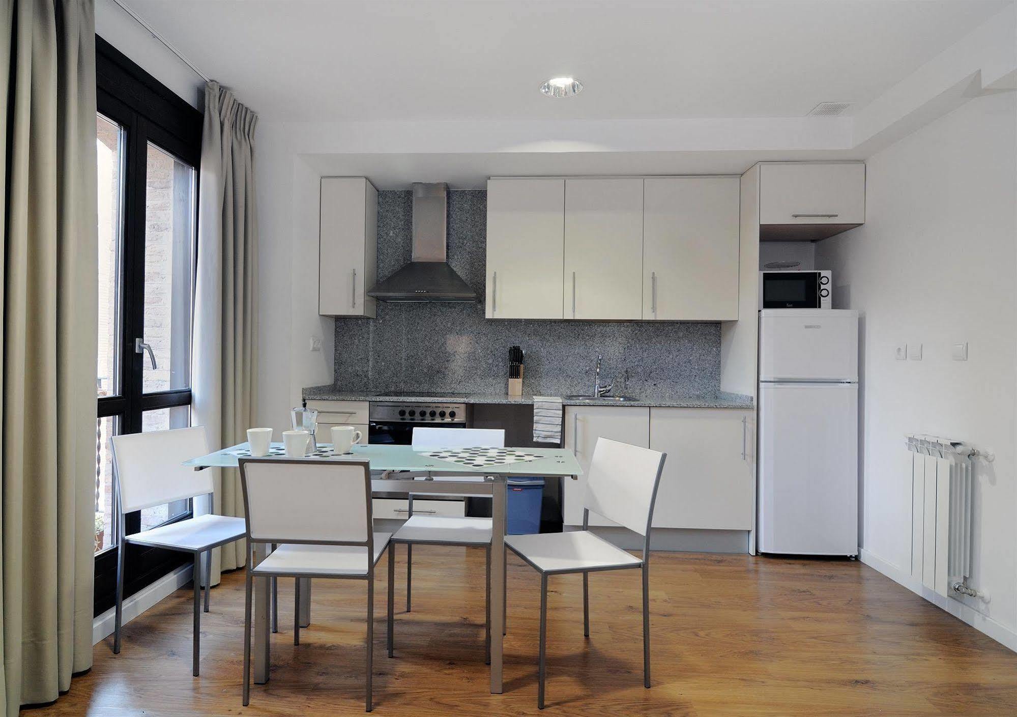 กาซา ปาลาเซียว เด โลส ซิติโอส Apartment ซาราโกซา ภายนอก รูปภาพ