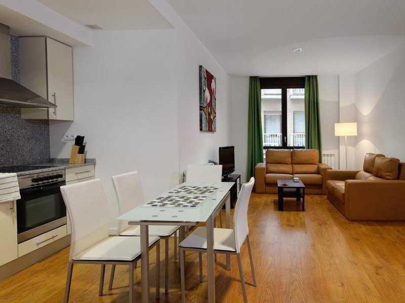กาซา ปาลาเซียว เด โลส ซิติโอส Apartment ซาราโกซา ภายนอก รูปภาพ